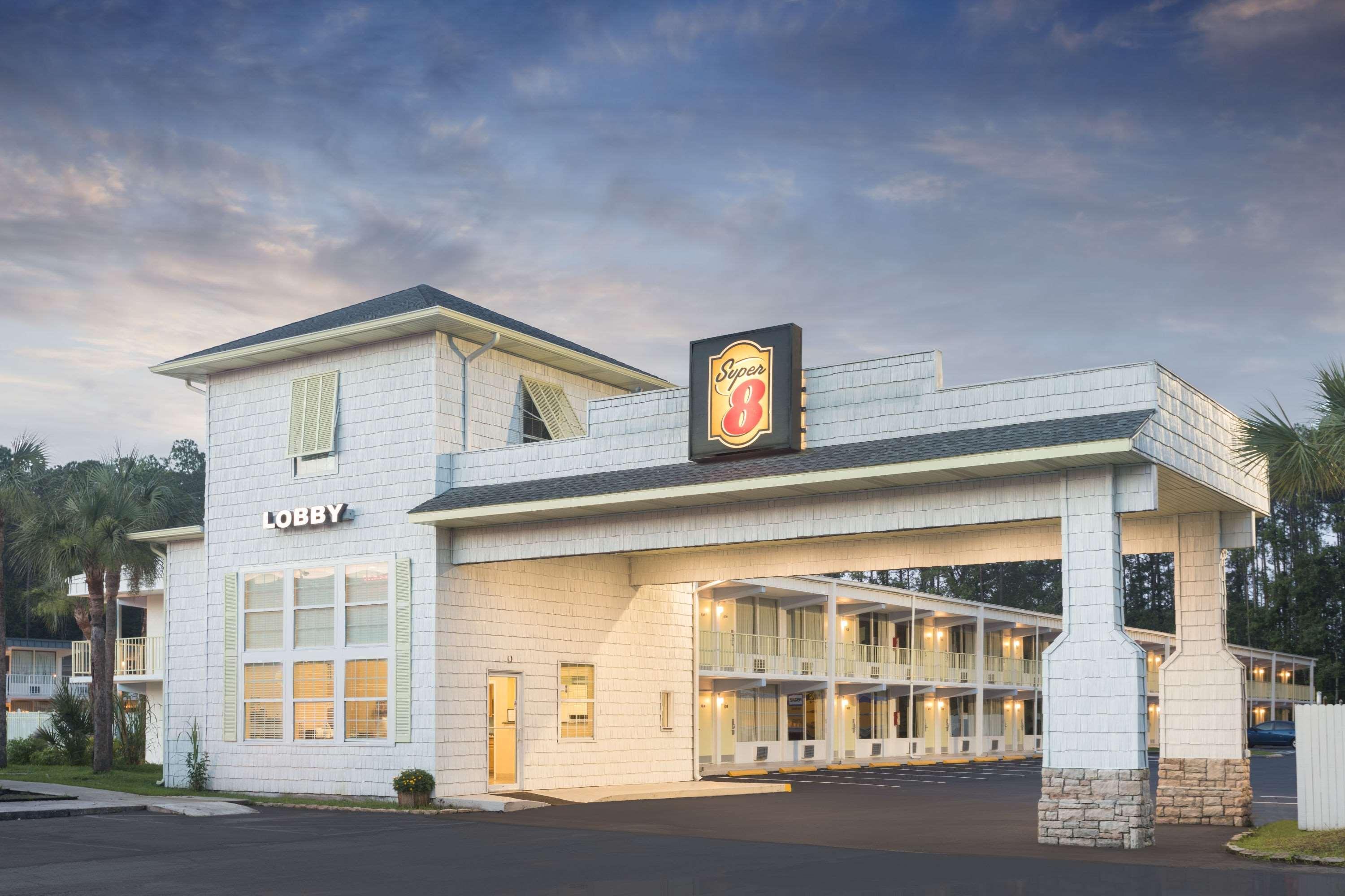 Super 8 By Wyndham Kingsland I-95 Naval Base Area Hotel Екстериор снимка